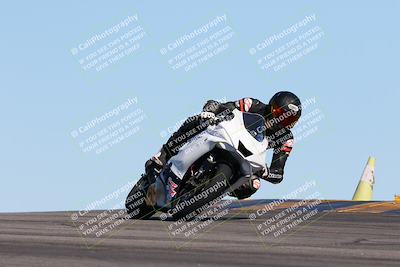 media/Mar-25-2024-Moto Forza (Mon) [[8d4319bd68]]/3-Intermediate Group/Session 2 (Turn 9)/
